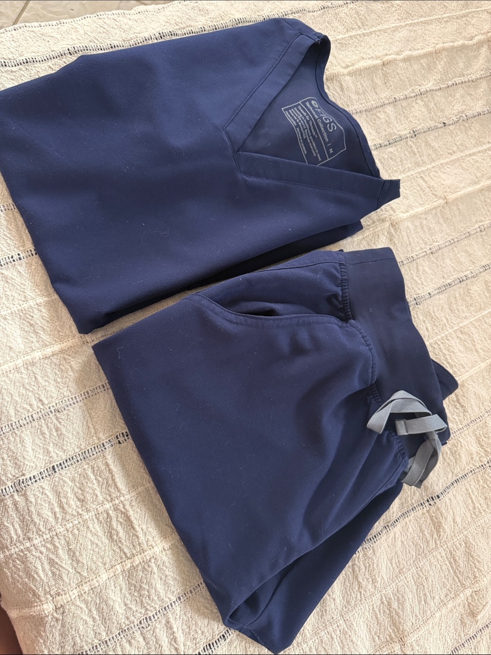 Figs Women's Navy Scrub Top and Jogger Pants Set PO # 5757